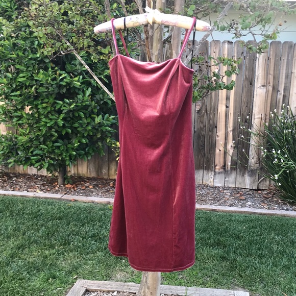 Forever 21 💕 Pink Velour strap dress - Picture 2 of 5